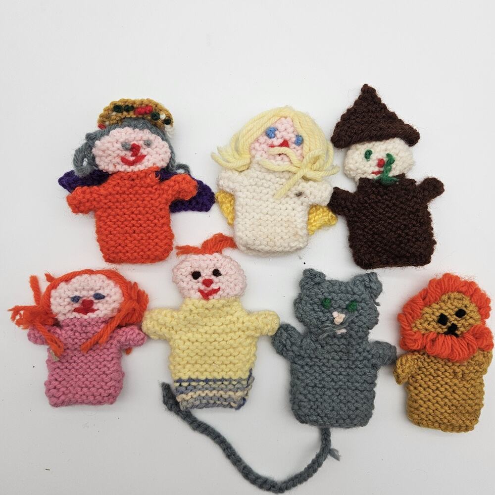 Handmade Finger Puppets Set Knitted Angel Cat Boy Girl Lion Scarecrow